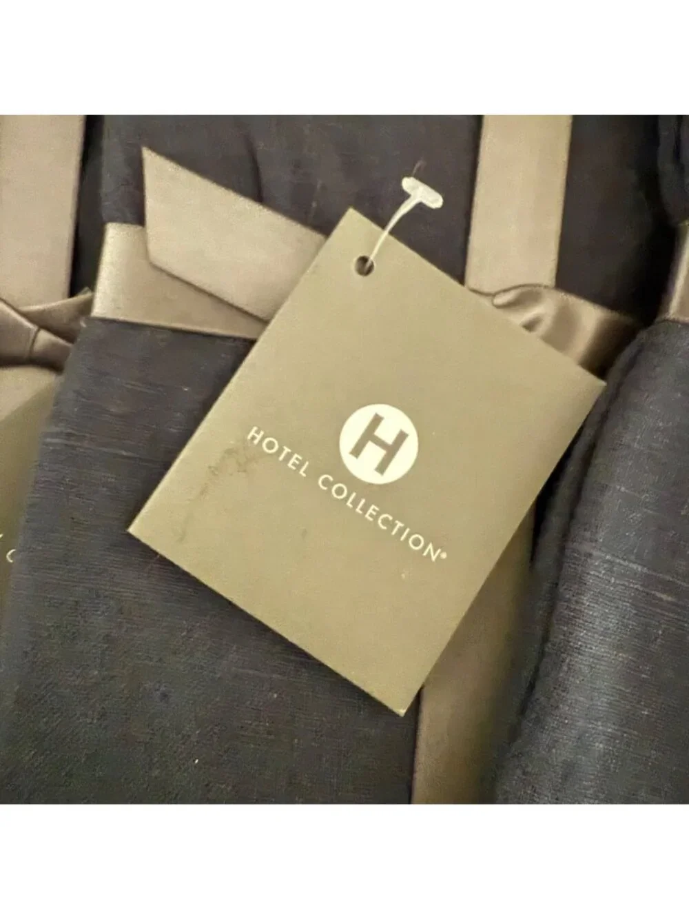 Hotel Collection Set of 10 Blue Linen Dinner Napkins NWT